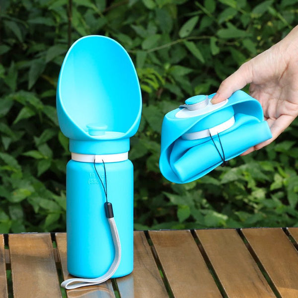 550ml Leak-Proof Portable Dog Water Bottle for Travel & Hiking